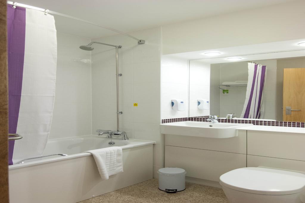 Premier Inn London Harrow Kamer foto