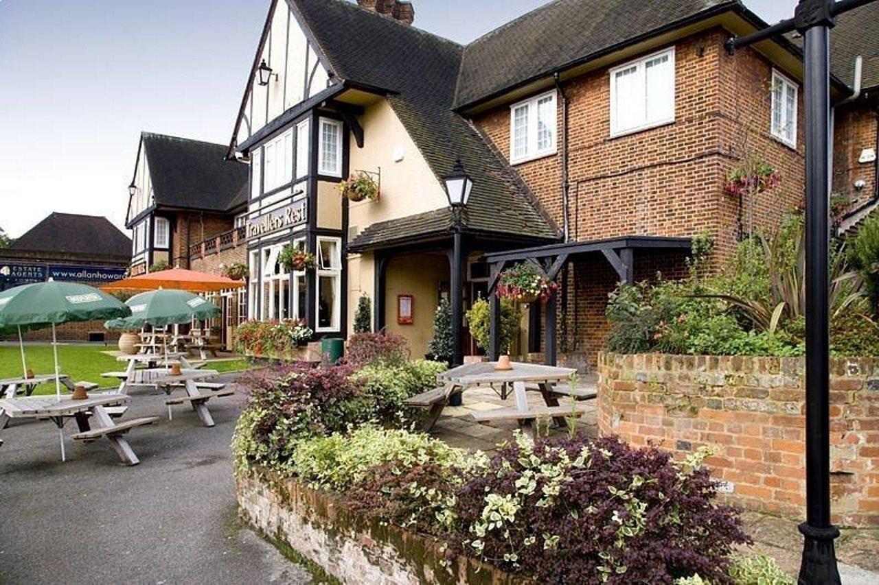 Premier Inn London Harrow Buitenkant foto